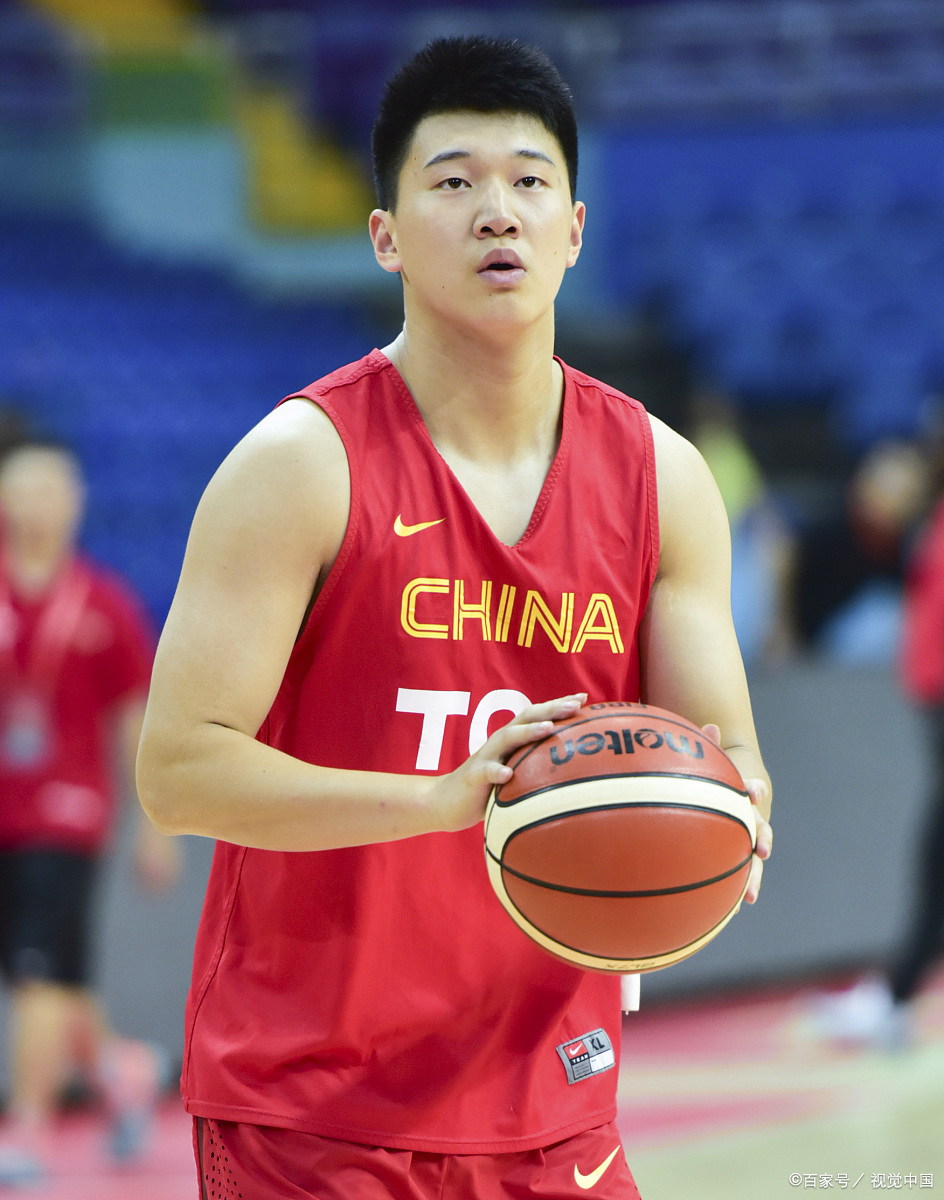 包含法甲赛后走向成谜，广东宏远官宣签约，底气十足，医务组通报恢复的词条