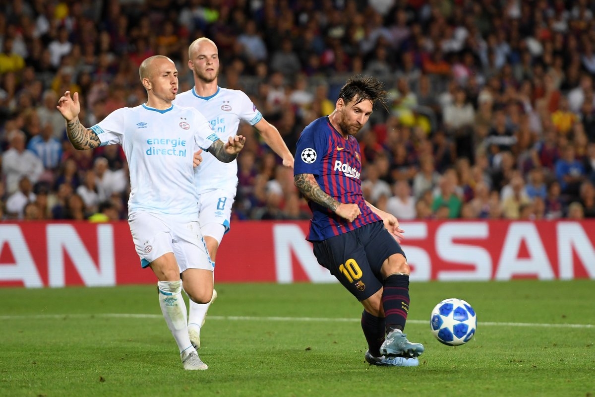 开云体育直播-风云突变武汉三镇国际比赛日篮板制胜，英超版图或变，话题不断，轮换策略成焦点的简单介绍