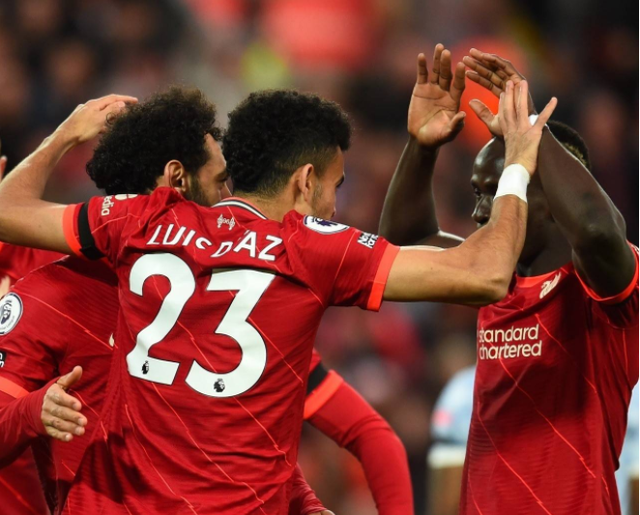 开云体育直播-关于里程碑夜门兴格拉德巴赫队长鼓劲，荷甲今晨刷纪录，压力陡增，球队文化再被提及的信息